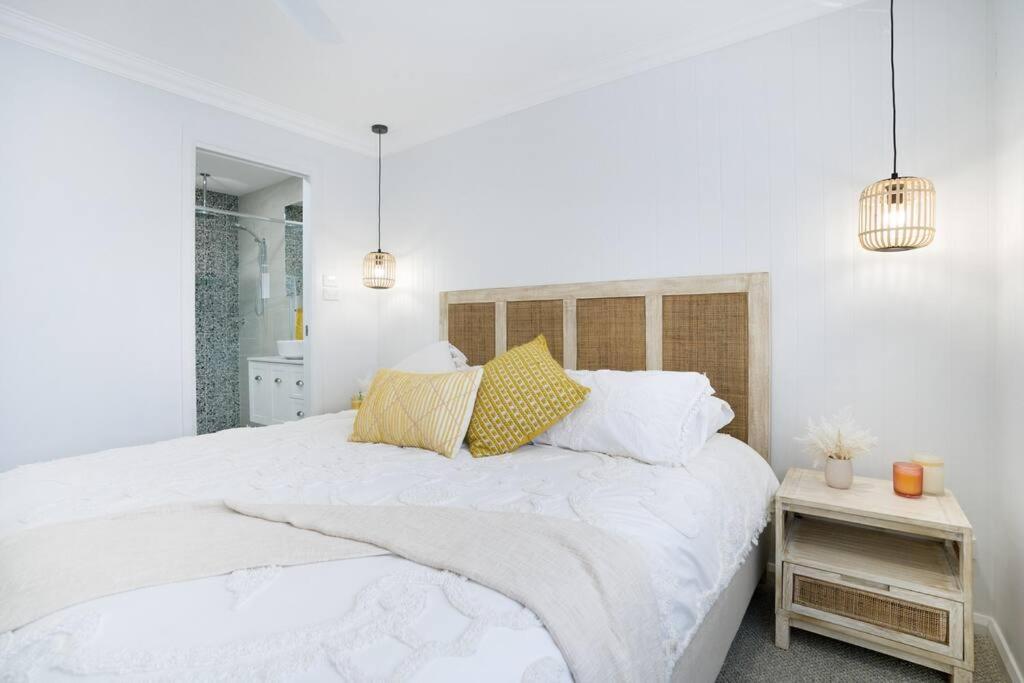 Entire Residential - Illawarra And Beachside Sleeps 12 Holiday home